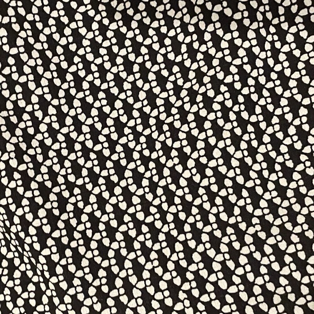Lululemon Real Quick Perforated Shorts Monochromatic Black White Running Size 4 - Picture 4 of 14